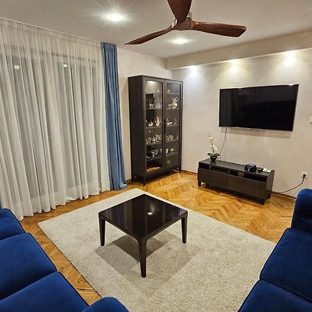 Villa Mater - Luxuriously Equipped Villa With A 15M Long Swimming Pool Žrnovnica Esterno foto
