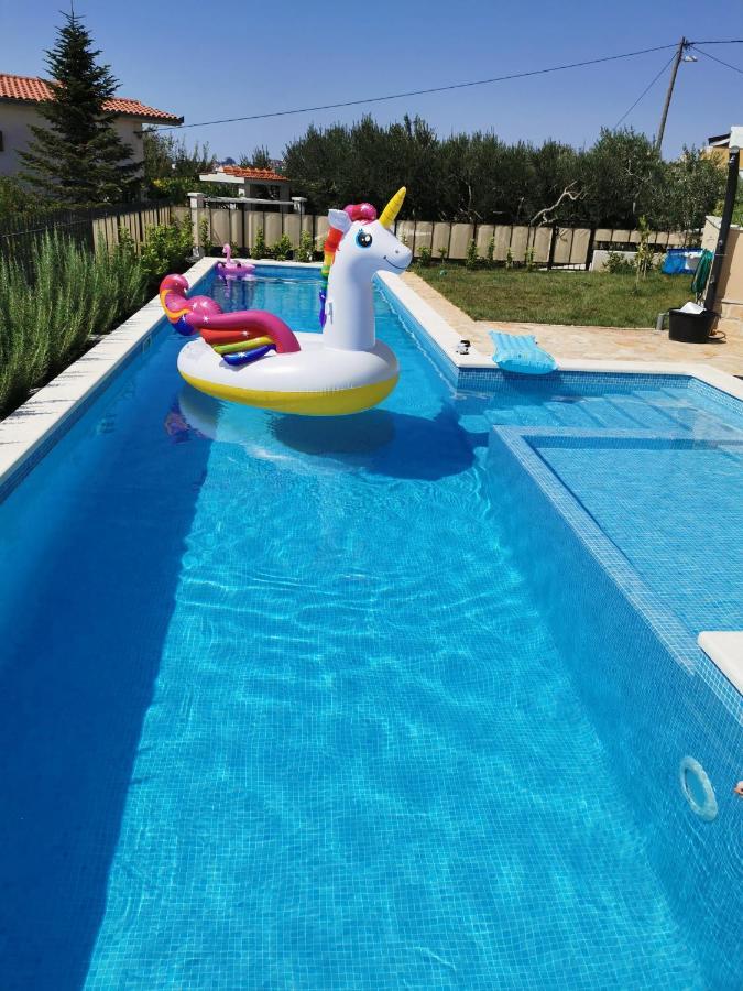 Villa Mater - Luxuriously Equipped Villa With A 15M Long Swimming Pool Žrnovnica Esterno foto