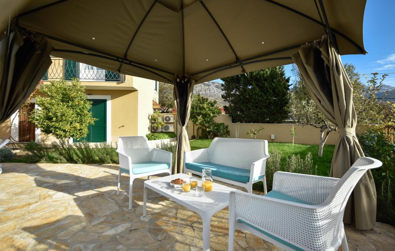 Villa Mater - Luxuriously Equipped Villa With A 15M Long Swimming Pool Žrnovnica Esterno foto