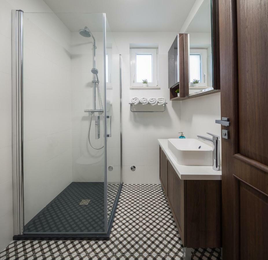 Villa Mater - Luxuriously Equipped Villa With A 15M Long Swimming Pool Žrnovnica Esterno foto